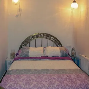 apartamento-a-los-pies-del-rio-ebro.catalonia-hotels.com/